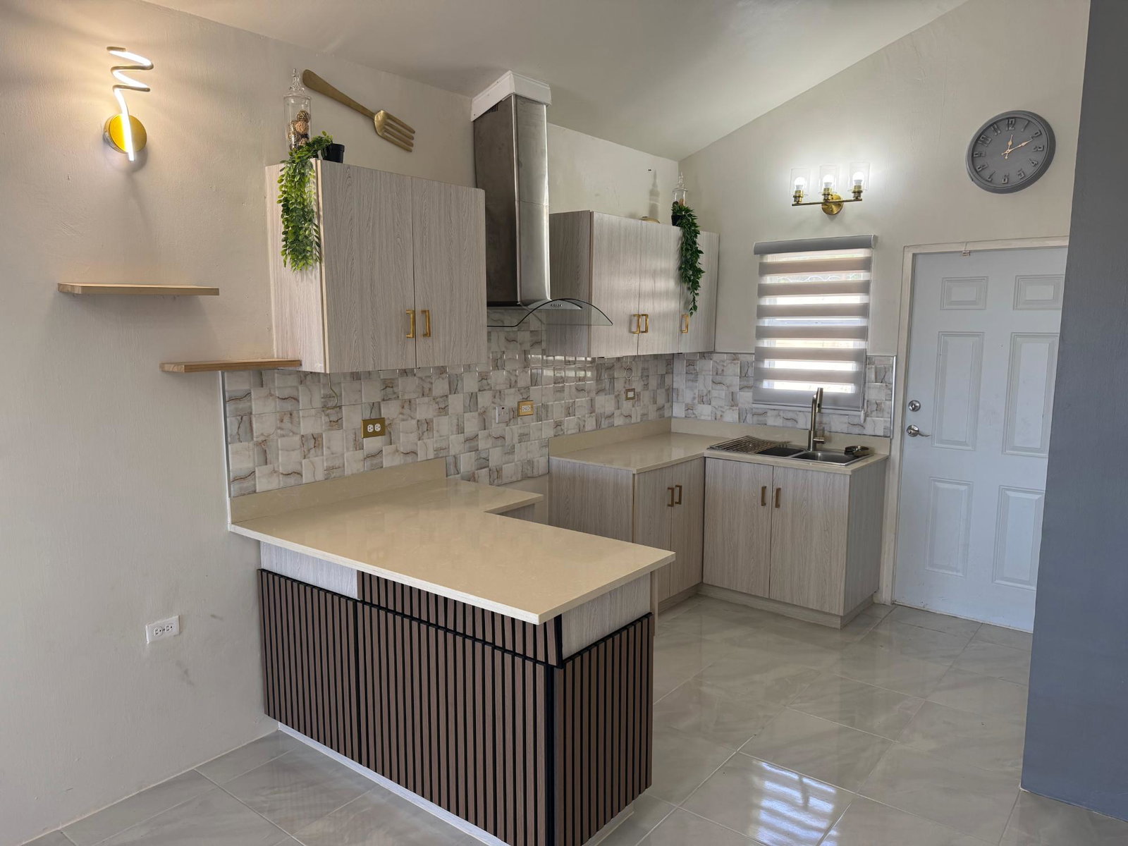 Stunning-House-for-Rent-in-Camelot-Village-St.-Ann-Jamaica-–-Spectacular-Caribbean-Sea-Views Fifth image of 444 Camelot Village in Discovery Bay, St. Ann, Jamaica - property is For Rent