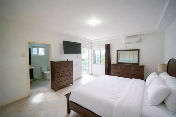 Eleventh image of 48 Paddington Terrace in Kingston 6, St. Andrew, Jamaica - property is For Sale