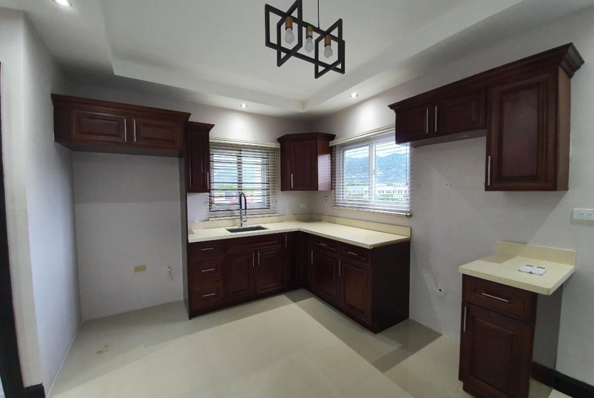 Fifth image of 7 Roseneath Avenue, Kingsto in Kingston 6, St. Andrew, Jamaica - property is For Rent