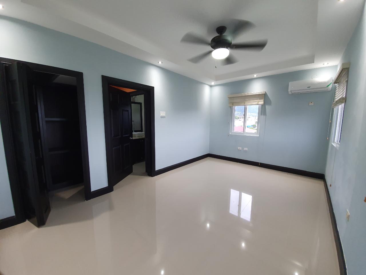 Seventh image of 7 Roseneath Avenue, Kingsto in Kingston 6, St. Andrew, Jamaica - property is For Rent