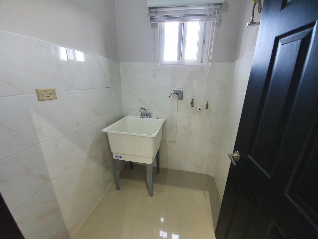 Ninth image of 7 Roseneath Avenue, Kingsto in Kingston 6, St. Andrew, Jamaica - property is For Rent