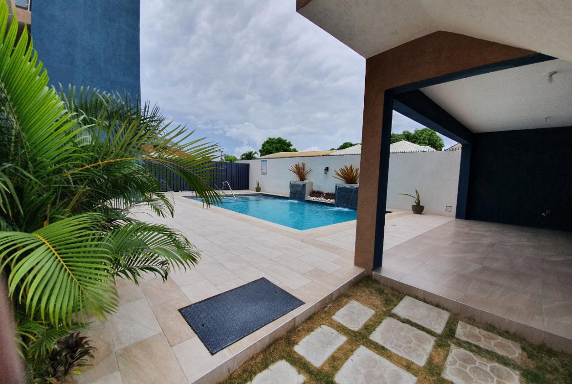 Tenth image of 7 Roseneath Avenue, Kingsto in Kingston 6, St. Andrew, Jamaica - property is For Rent