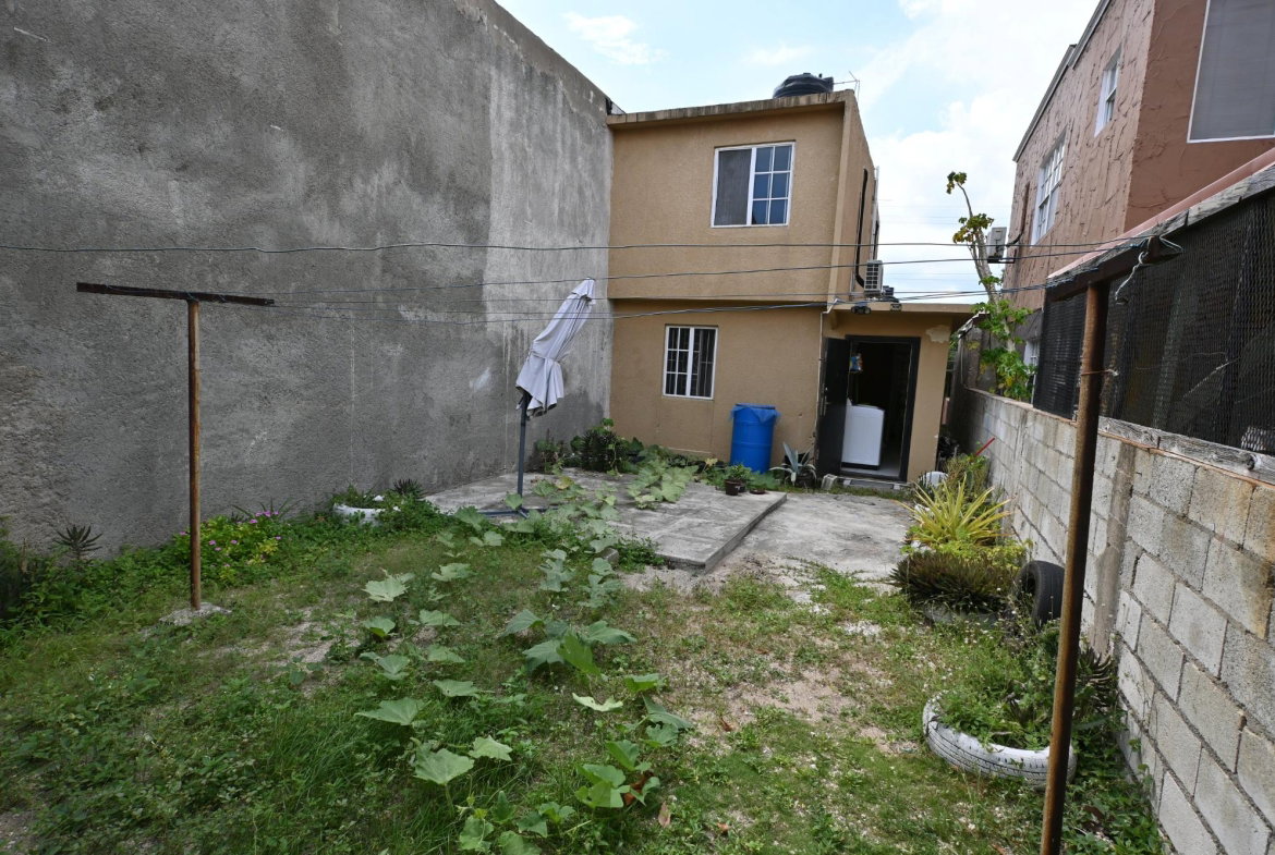 Eighth image of 140 Almond Drive in Bridgeview, St. Catherine, Jamaica - property is For Sale
