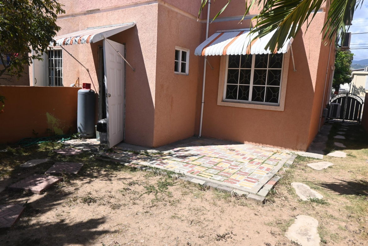 Fifth image of 36 Jump Drive in Kingston 5, St. Andrew, Jamaica - property is For Sale