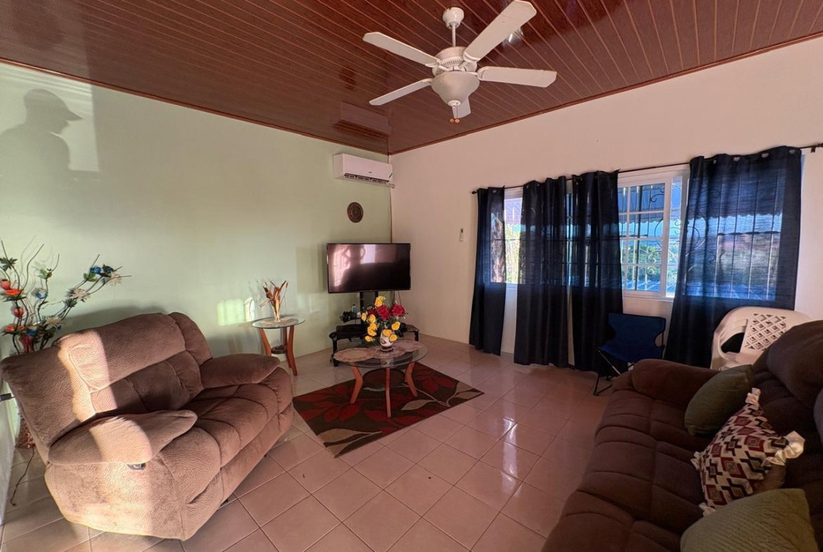 Fifth image of Sandy Bank in Calabash Bay, St. Elizabeth, Jamaica - property is For Sale