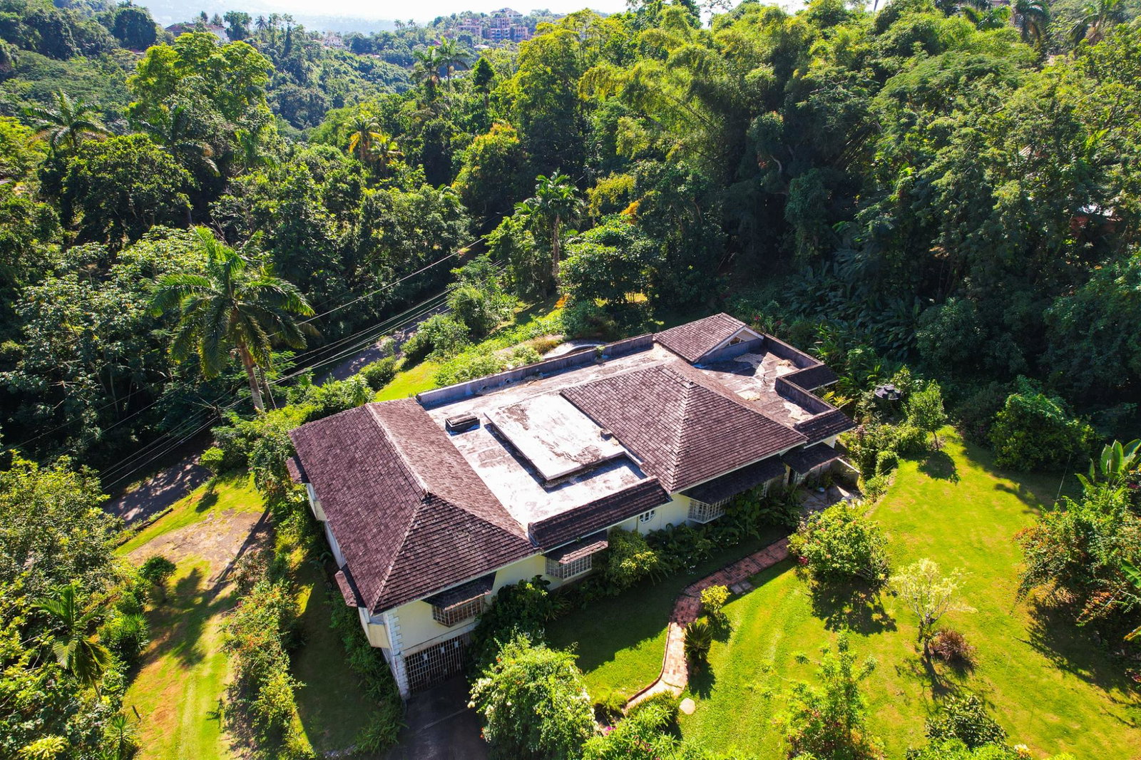 Ninth image of 5 Diamond Road, Stony Hill in Kingston 9, St. Andrew, Jamaica - property is For Sale