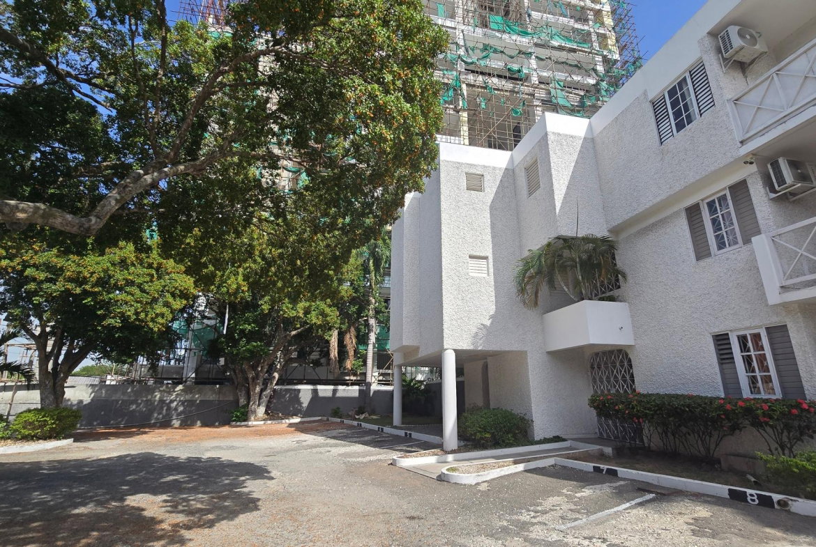 First image of 4-8 Waterloo Avenue in Kingston 10, St. Andrew, Jamaica - property is For Sale