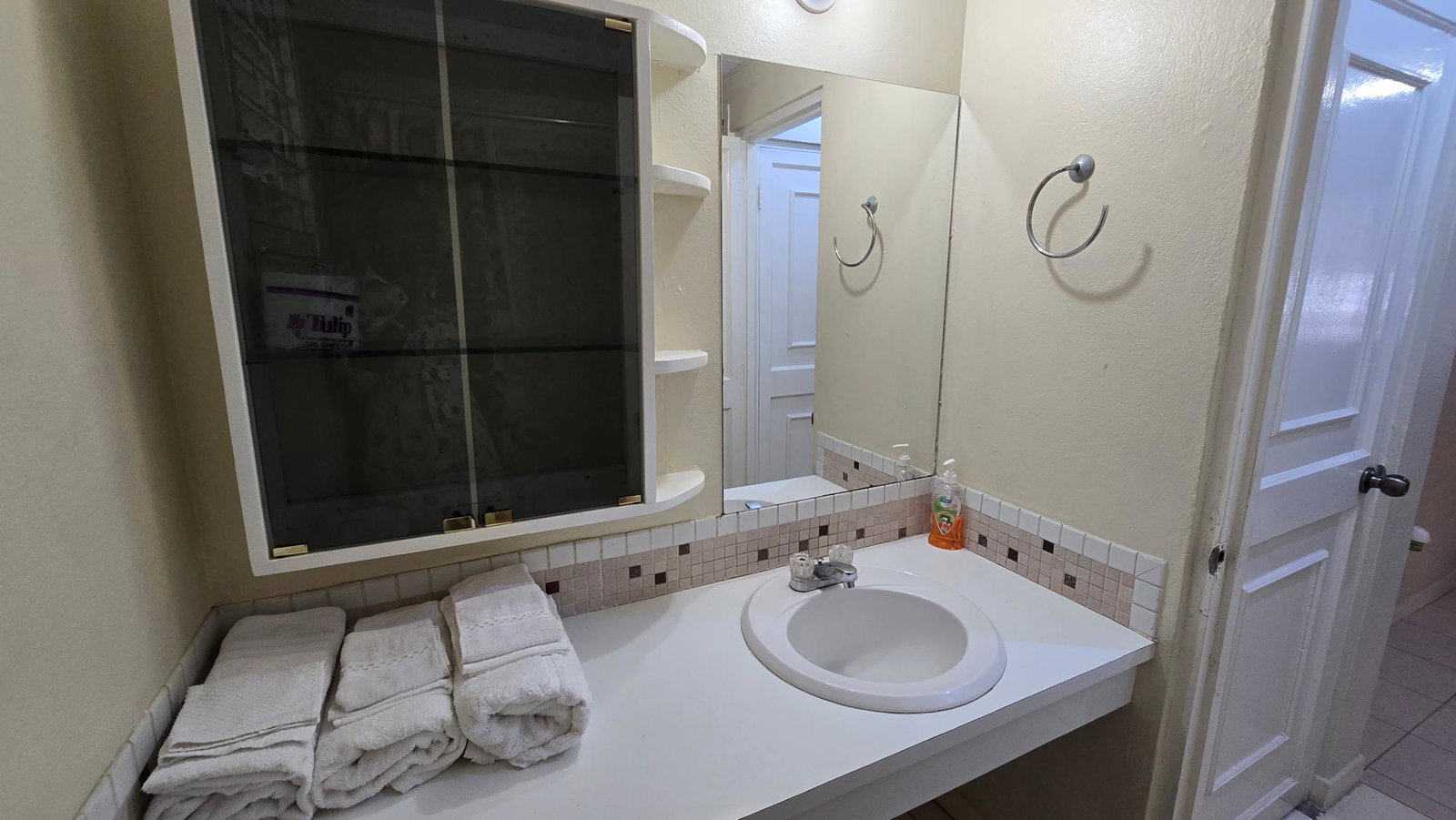 Turnkey-1-Bedroom-Apartment-for-Sale-in-Kingston-Jamaica-–-Fully-Furnished Seventh image of 4-8 Waterloo Avenue in Kingston 10, St. Andrew, Jamaica - property is For Sale