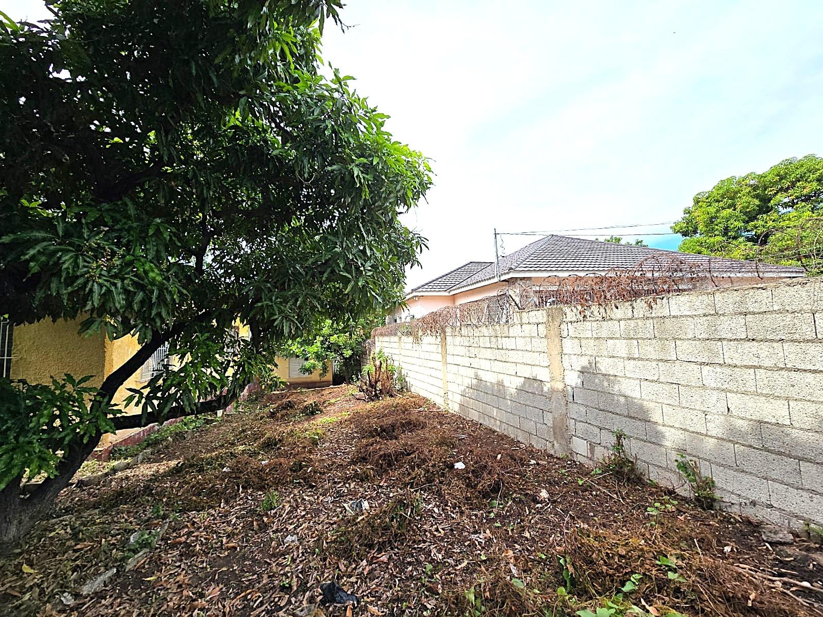 Seventh image of First Ave,vinyard Town in Kingston 3, St. Andrew, Jamaica - property is For Sale