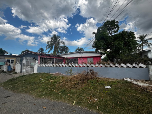 Second image of 294 Wildwood Close, Westmore in Spanish Town, St. Catherine, Jamaica - property is For Sale