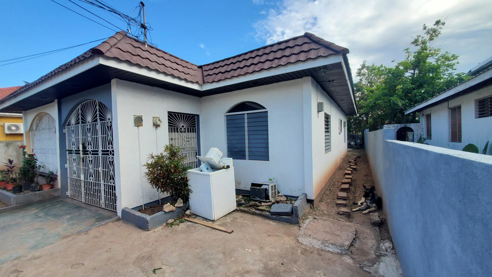 Third image of 11 Miraflores Drive in Kingston 20, St. Andrew, Jamaica - property is For Sale