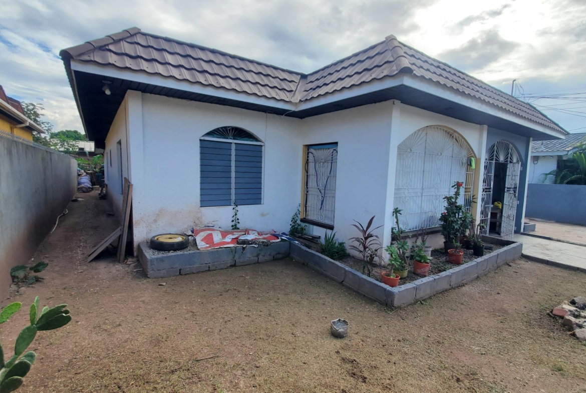 Fourth image of 11 Miraflores Drive in Kingston 20, St. Andrew, Jamaica - property is For Sale