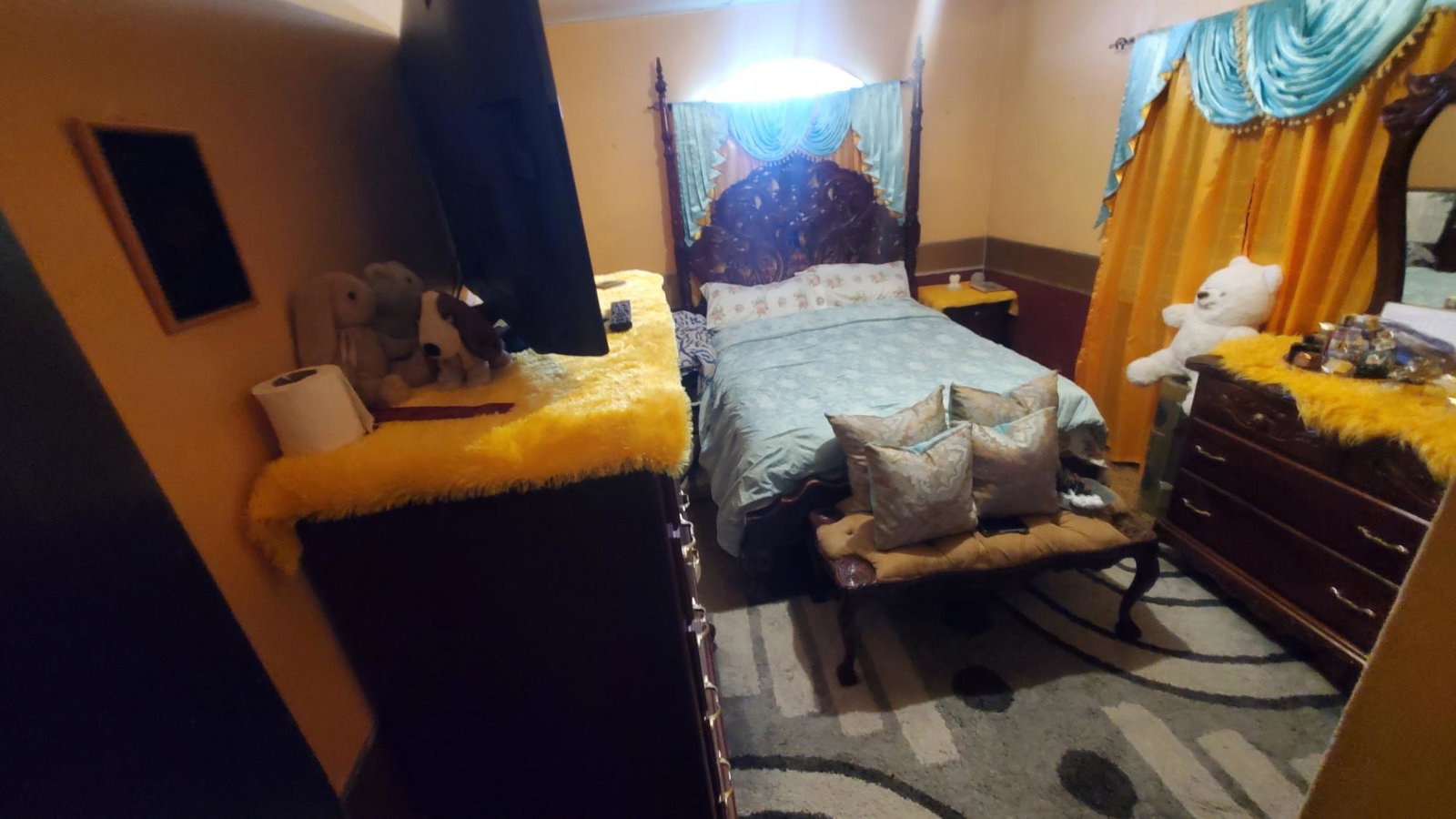 Eighth image of 11 Miraflores Drive in Kingston 20, St. Andrew, Jamaica - property is For Sale