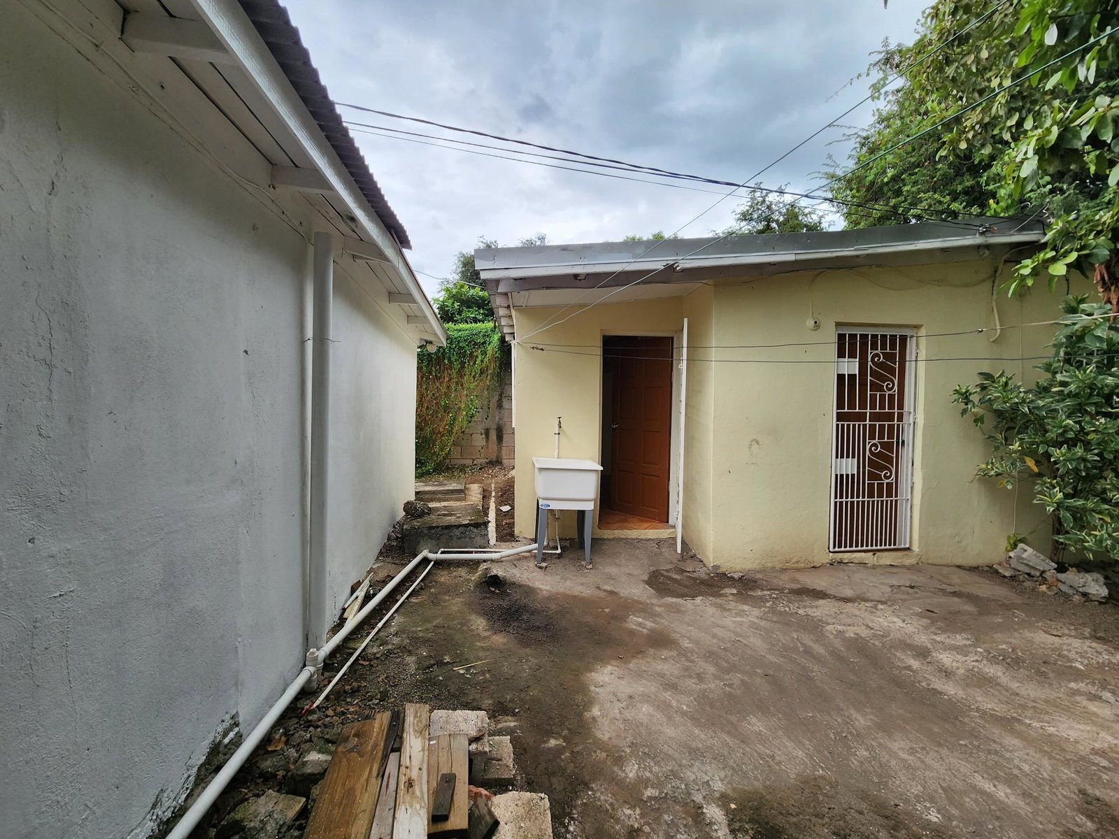 Fourteenth image of 2 Mapleview Road in Kingston 11, St. Andrew, Jamaica - property is For Sale