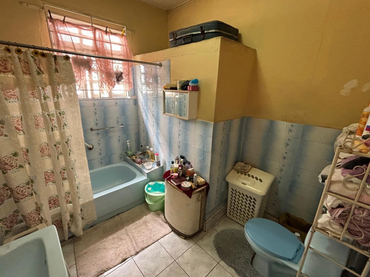 Eighteenth image of 10 Queens Avenue in Kingston 10, St. Andrew, Jamaica - property is For Sale