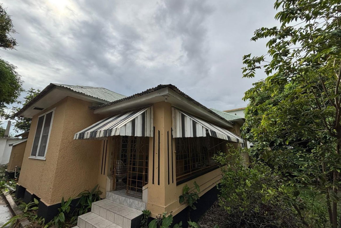 Fifth image of 10 Queens Avenue in Kingston 10, St. Andrew, Jamaica - property is For Sale