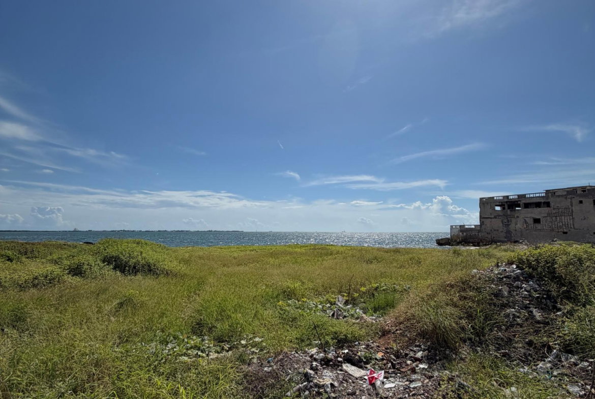 Second image of 6 Port Henderson in Port Henderson, St. Catherine, Jamaica - property is For Sale